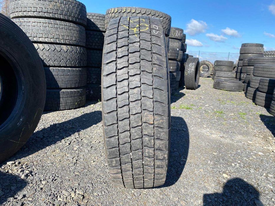 Opony ciężarowe 8R17.5 UNIROYAL MONOPOLY R40 / 8-10mm Opona ciężarowa 285/70R19.5 BFGOODRICH ROUTRE CONTROL D 7-9mm