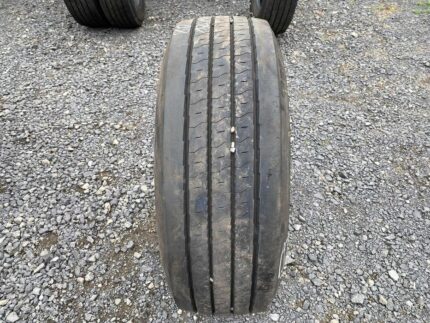 Opona ciężarowa 285/70R19.5 DUNLOP SP246 / 12mm