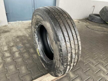 Opona ciężarowa 285/70R19.5 DUNLOP SP351 / 100% BIEŻNIKA