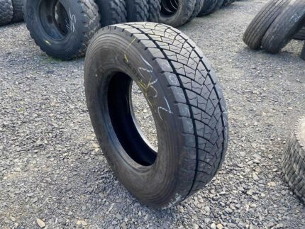 Opona ciężarowa 285/70R19.5 GOODYEAR KMAX D / 12mm