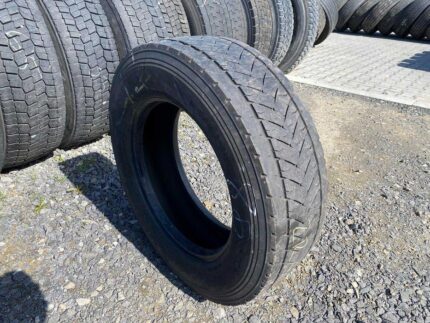 Opona ciężarowa 245/70R19.5 GOODYEAR KMAX D / 6-7mm