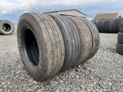 Opony ciężarowe 235/75R19.5 GOODYEAR KMAX T NACZEPA K MAX
