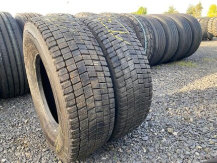  Opony ciężarowe 305/70R19.5 CONTINENTAL CONTI HYBRID HD3 / 18mm