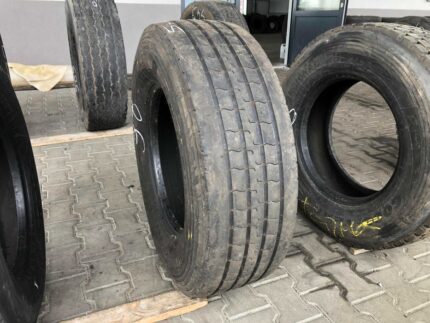 Opona ciężarowa 305/70R19.5 DUNLOP SP346 / 5-6mm