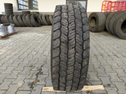 Opona ciężarowa 305/70R19.5 HANKOOK SMART FLEX DH35 / 11-12mm
