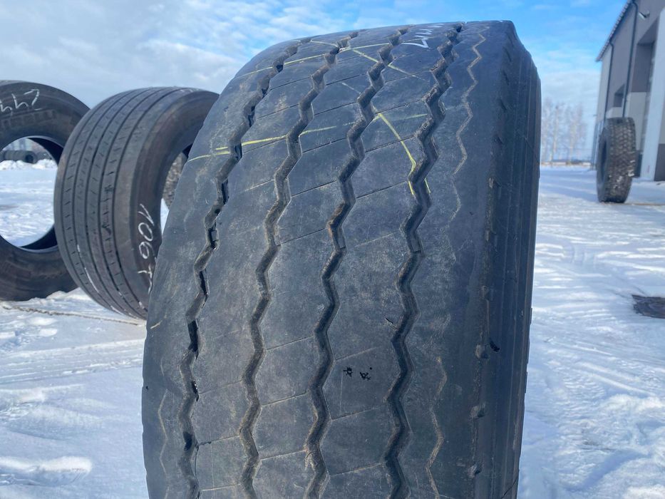 Opony do cięzarówek 215/75R17.5 BARUM BD 200 ROAD / 7-9mm Opony ciężarowe 385/55R19.5 DOUBLE COIN RR905 / 10-11mm
