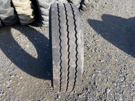 Opona ciężarowa 245/70R19.5 PIRELLI ST:01 / 9-10mm