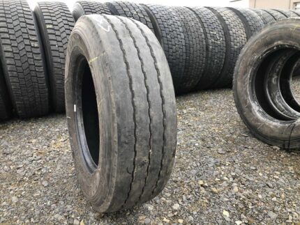 Opona ciężarowa 265/70R19.5 GOODYEAR KMAX T / 8-9mm