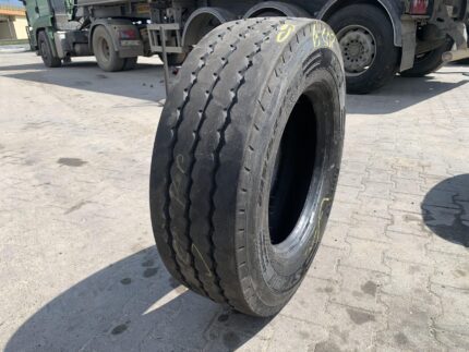  Opona ciężarowa 235/75R17.5 PIRELLI ST:01 / 9-11mm