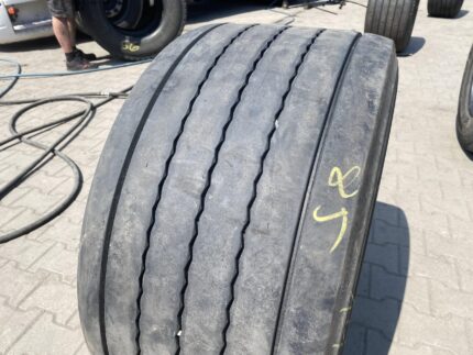 Opona ciężarowa 445/45R19.5 CONTINENTAL CONTI HYBRID HT3 / 9-10mm