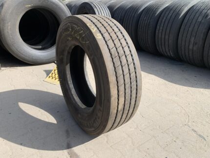  Opona używana ciężarowa przednia 245/70R17.5 CONTINENTAL CONTI HYBRID LS3 / 10-11mm