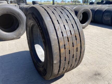  Opona ciężarowa 445/45R19.5 MICHELIN X MULTI T HL / 10-11mm