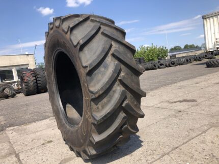 Opona rolnicza  650/65R38 MITAS SST / 90% bieżnika