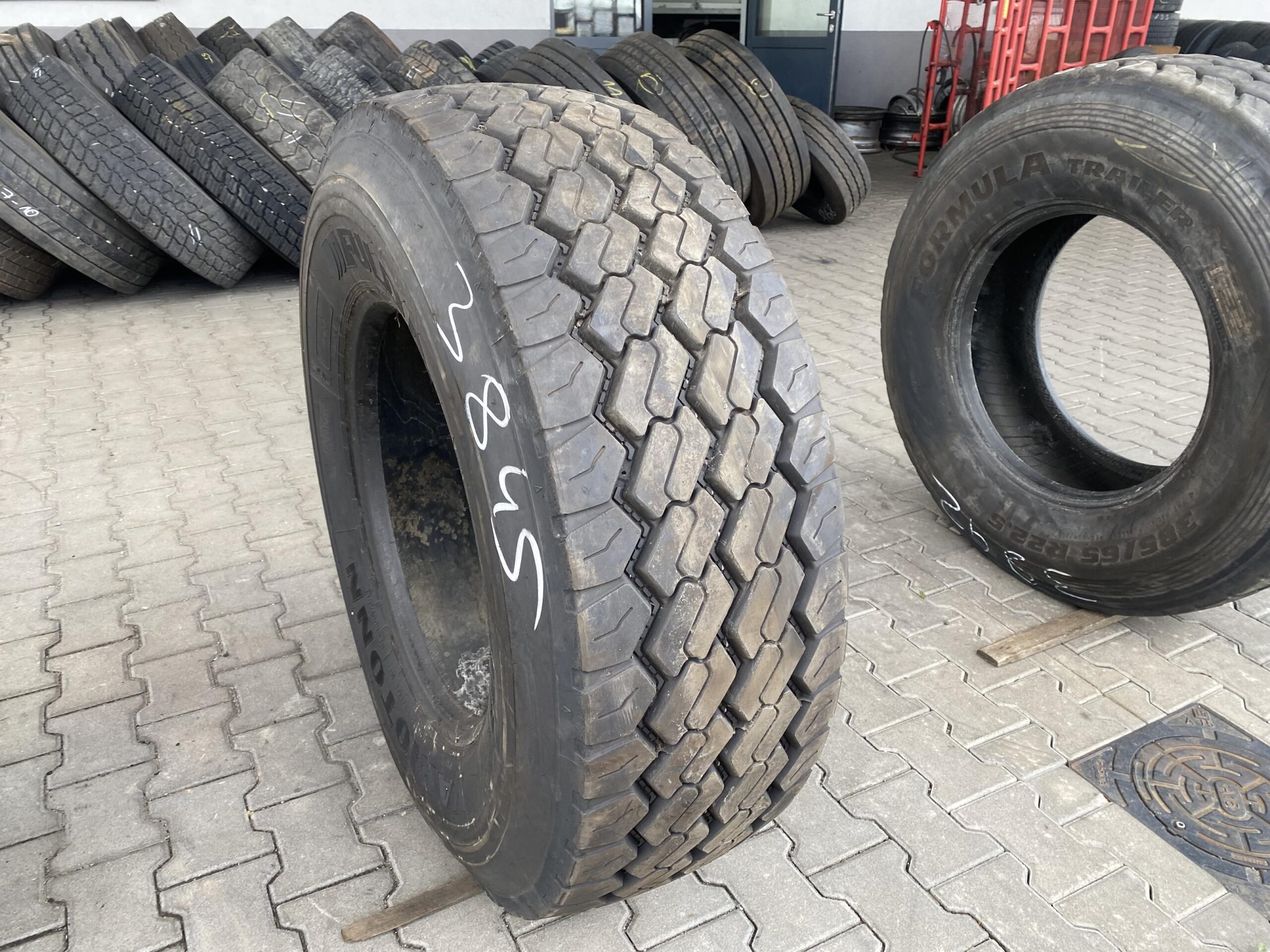 Opony ciężarowe 385/65R22.5 APOLLO ENDU TRAX MA HD/ 9-11mm Opona ciężarowa 385/65R22.5 FULDA VARIOTONN / 15-16mm