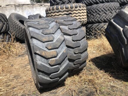 Opona przemysłowa  23x8.50-12 BKT WIDE WALL / 70% bieżnika