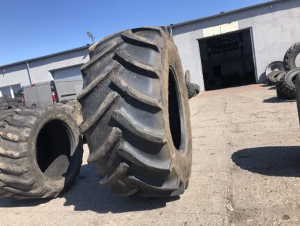 Opona rolnicza uniwersalna 600/65R28 MITAS AC65 / 85% bieżnika