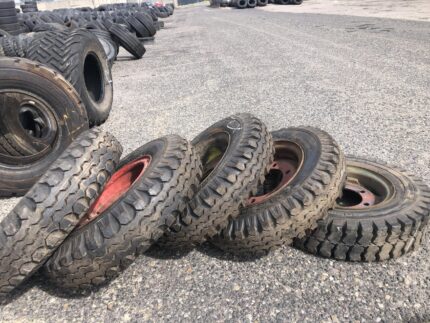 Opona przemysłowa  X CONTINENTAL IC   bieżnika