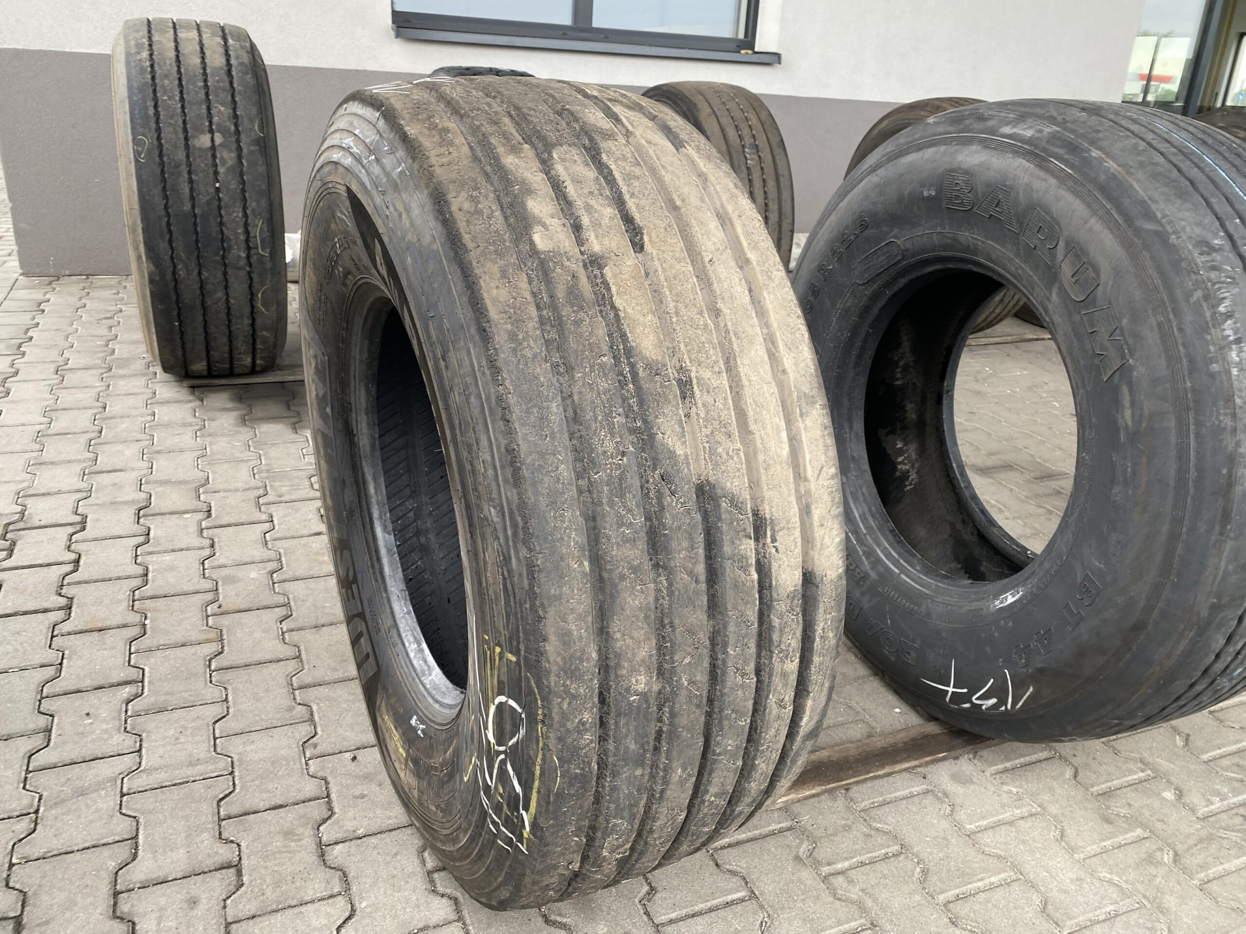 385/65R22.5 WESTLAKE ALL ROUTES WTR1 / 13-14mm WESTLAKE ALL ROUTES WT