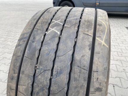 Opona ciężarowa 445/45R19.5 CONTINENTAL CONTI HYBRID HT3 / 10-11mm