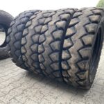  Opona do koparek kołowych  KENDA KINETICS K   Bieżnika