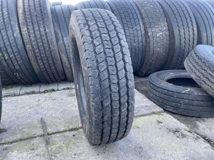  Opona ciężarowa 215/75R17.5 STARMAXX LZ305 / 13MM