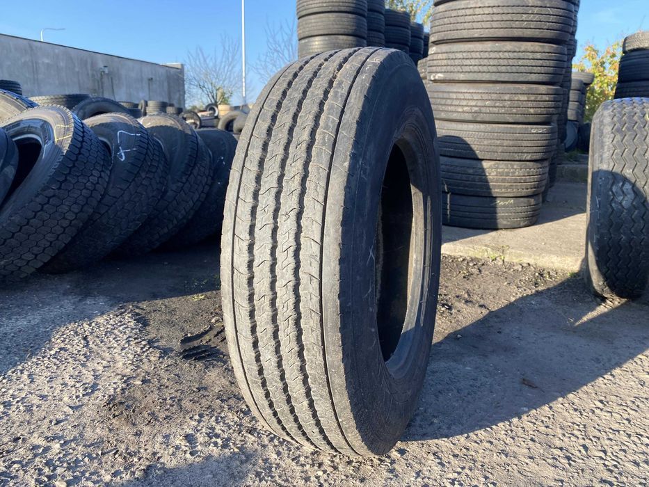 Opona ciężarowa 265/70R19.5 CONTINENTAL CONTI HYBRID HS3 / 8-9mm Opona ciężarowa 215/75R17.5 TEAMSTAR TH STEER / 8-10MM