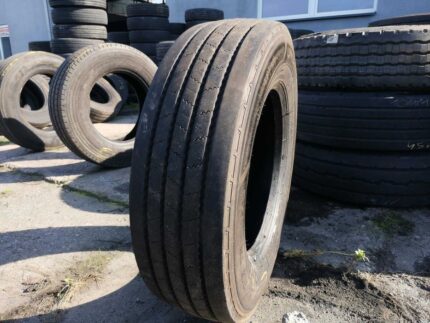 Opona ciężarowa 215/75R17.5 UNIROYAL FH40 / 10MM