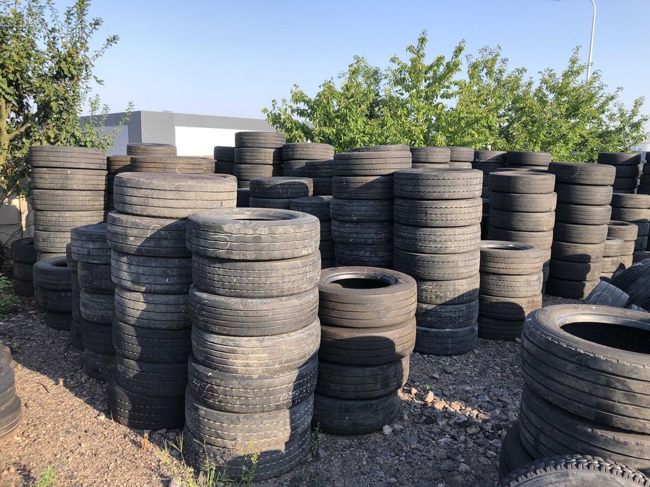 245/70R17.5 OPONY DO NISKOPODWOZIA OPONY DO NISKOPODWOZIA