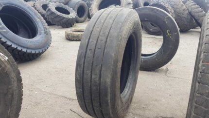  Opona ciężarowa 245/70R17.5 DUNLOP SP246 / 9MM