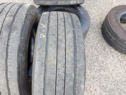 Opony ciężarowe 245/70R17.5 DUNLOP SP252 / 7-8MM