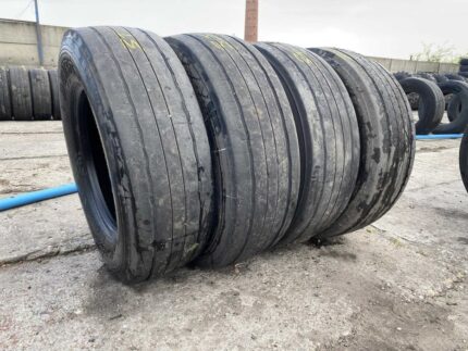  Opony ciężarowe 245/70R17.5 DUNLOP SP252 / 7-8MM