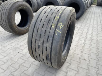 Opona używana ciężarowa naczepowa  445/45R19.5 MICHELIN X MULTI T HL / 11-12mm