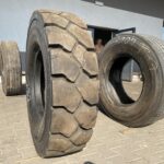  Opona do maszyn budowlanych  ECOMEGA RIM GUARD WIDE WALL   Bieżnika