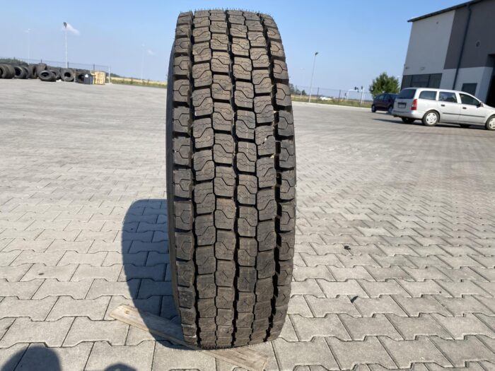 GOODYEAULTRA GRIP WTD   Bieżnika