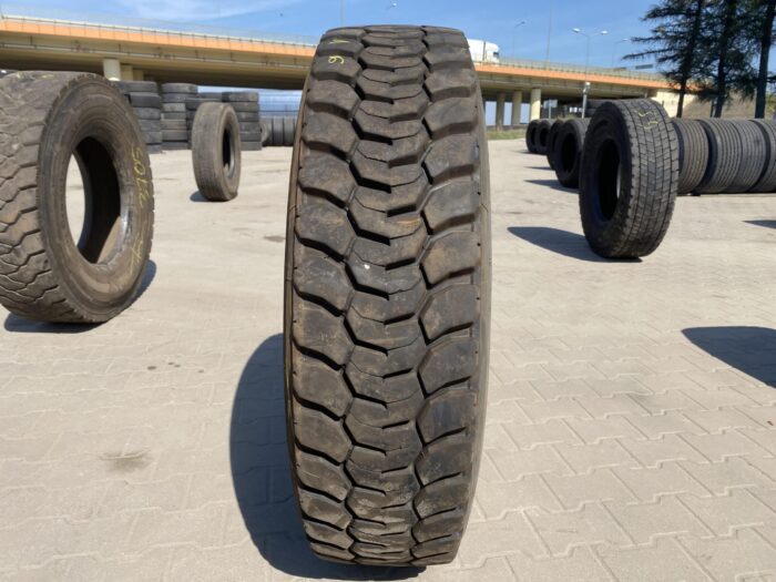 BIEŻNIKOWANA TYP MICHELIN X WORKS D