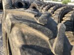 Opona do maszyn budowlanych   ARMOUMPT   bieżnika