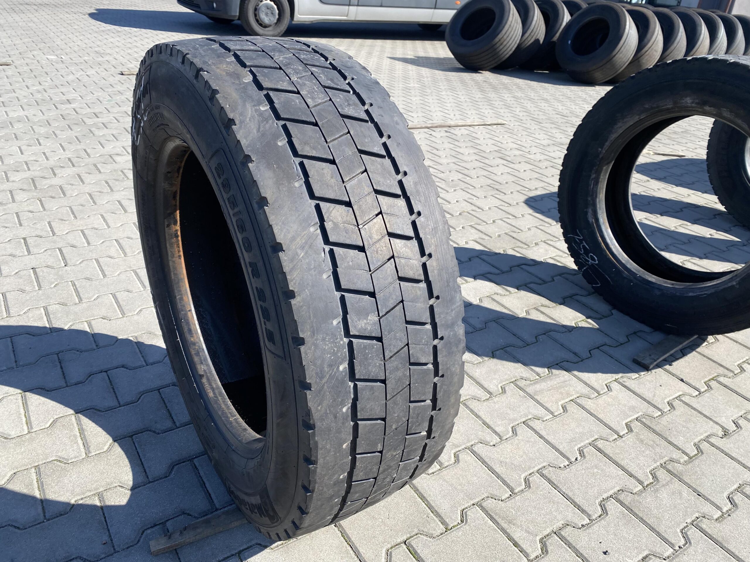 295/60R22.5 MATADOR D HR 4 / 6mm MATADOD H