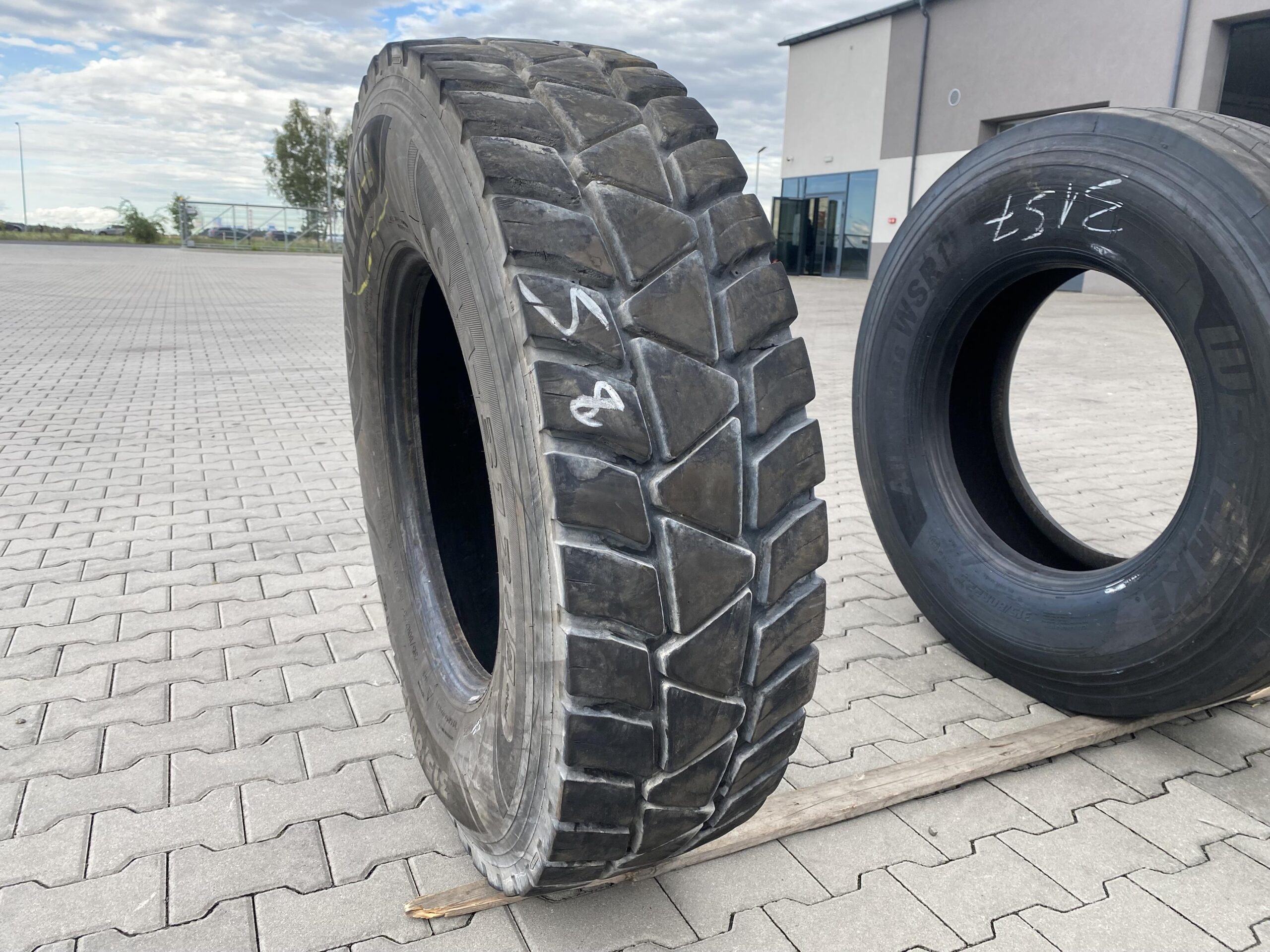 315/80R22.5 OTANI OH-312+ / 14-15mm OTANI OH