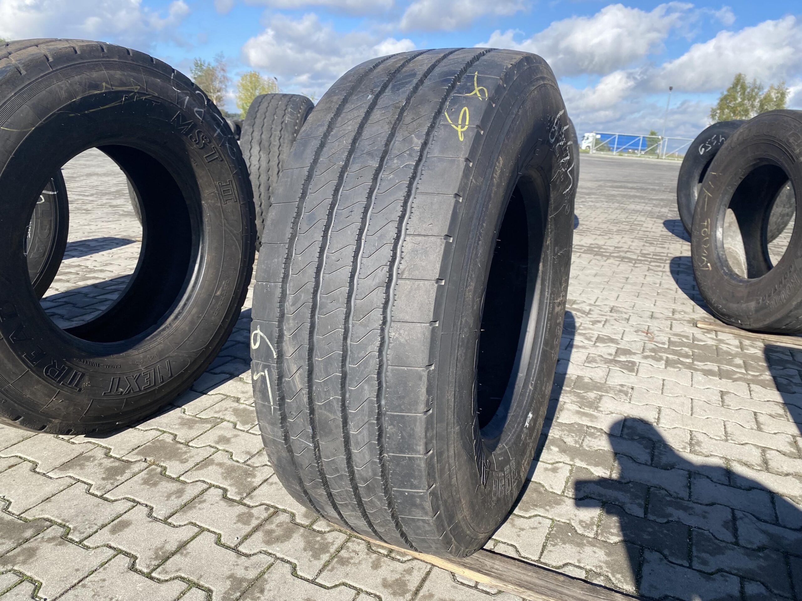 385/65R22.5 ATHOS HG2153S / 11mm ATHOS HGS