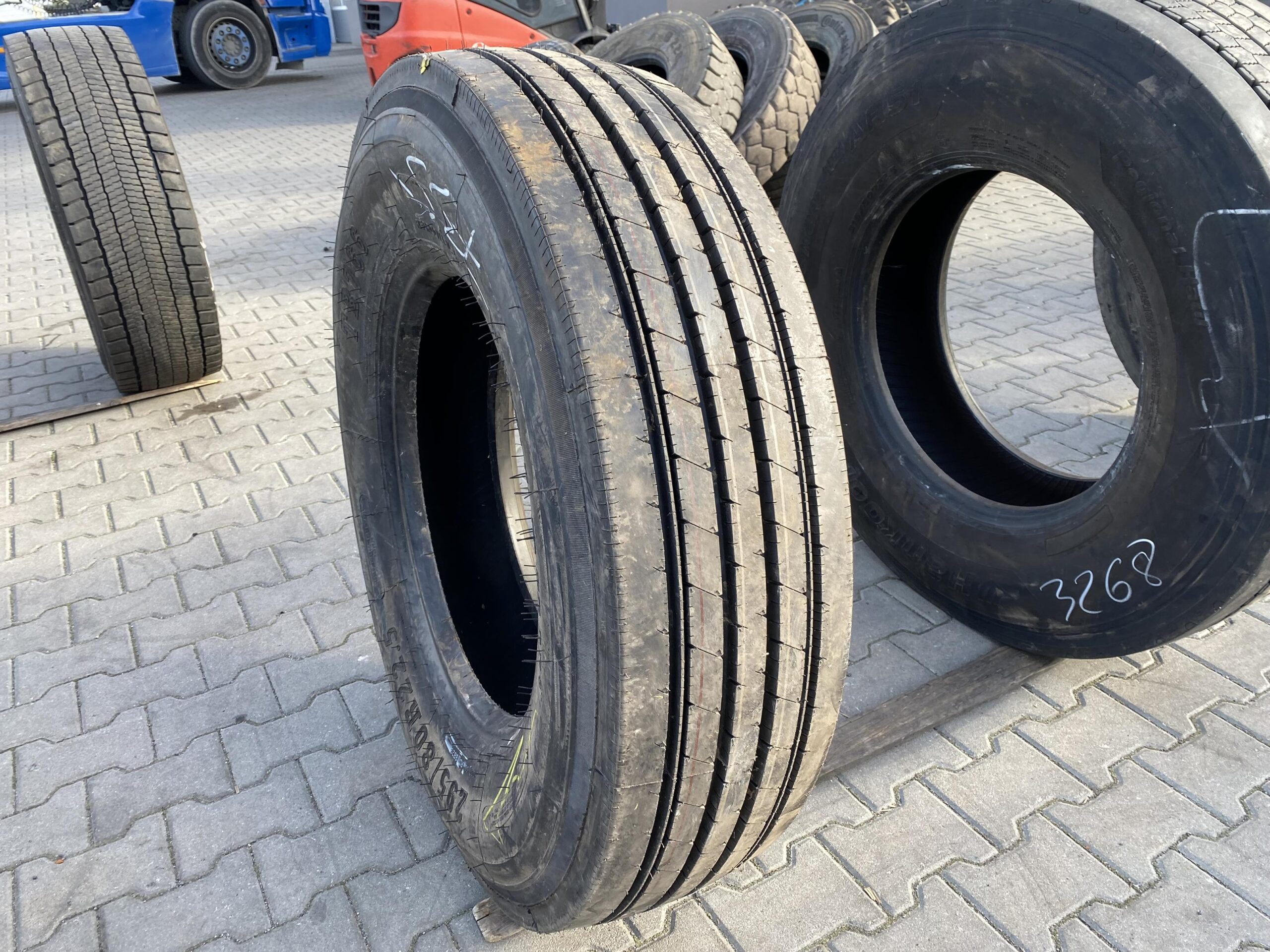 295/80R22.5 FULLRUN TB766 / 100% Bieżnika FULLRUN TB Bieżnika