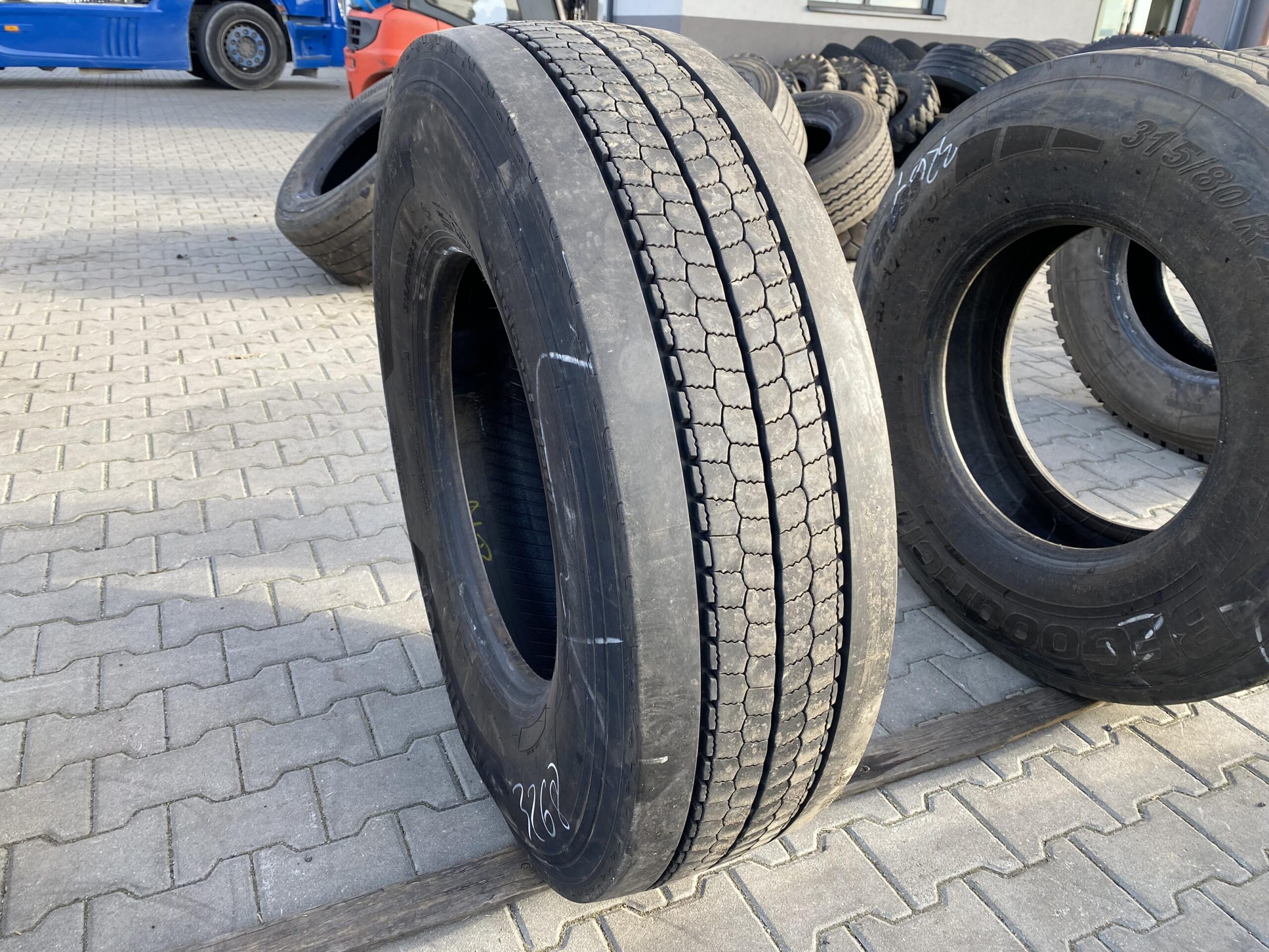 315/80R22.5 HANKOOK SMART FLEX AH51 / 11-12mm HANKOOK SMART FLEX AH