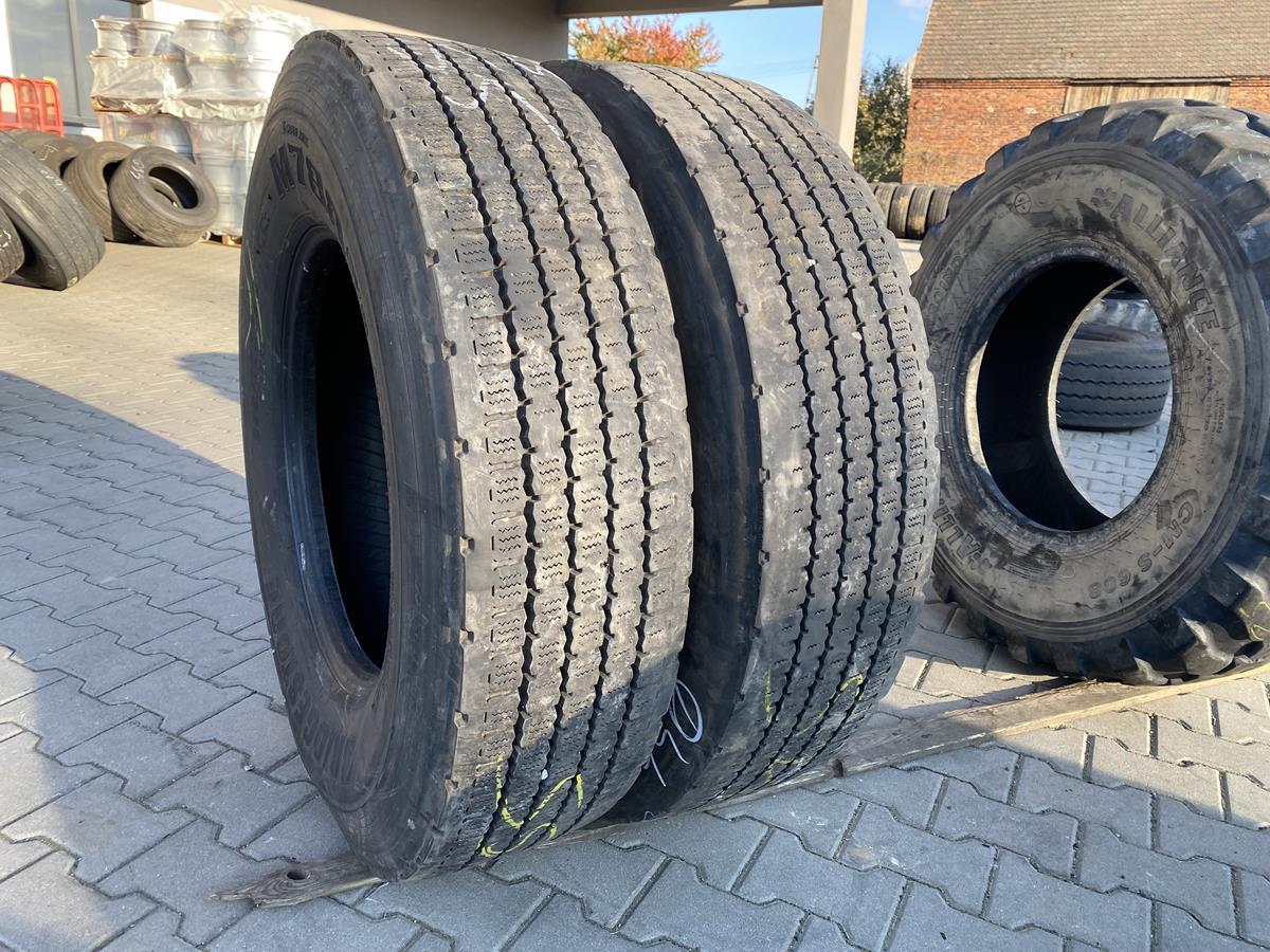 295/80R22.5 BIEŻNIKOWANA TYP BRIDGESTONE RW-DRIVE 001 / 10-13mm BIEŻNIKOWANA TYP BRIDGESTONE RWDRIVE