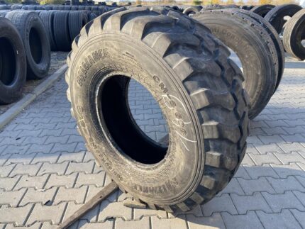 Opona przemysłowa CMS  ALLIANCE CMS    bieżnika