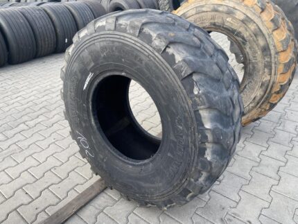 Opona przemysłowa do ładowarek ALLIANCE CMS