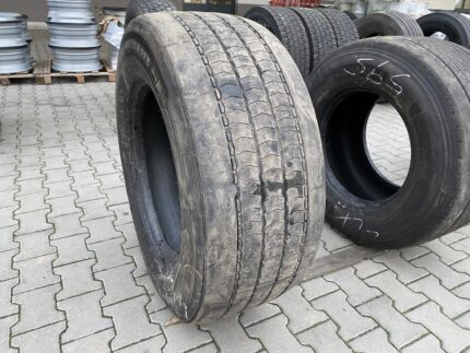  MICHELIN XMULTI F  