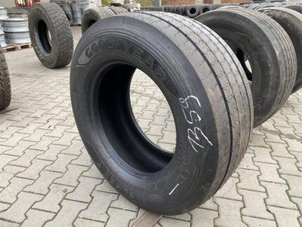 Używane opony do ciężarówek 385/55R22.5 GOODYEAR FUELMAX T / 100% Bieżnika
