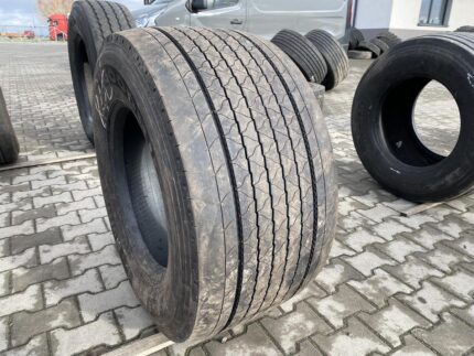 Używane opony do ciężarówek 445/45R19.5 GOODRIDE MULTI AP T2 / 11-12mm