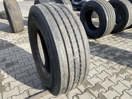 Używane opony do ciężarówek 385/65R22.5 UNIROYAL TH40 / 14mm