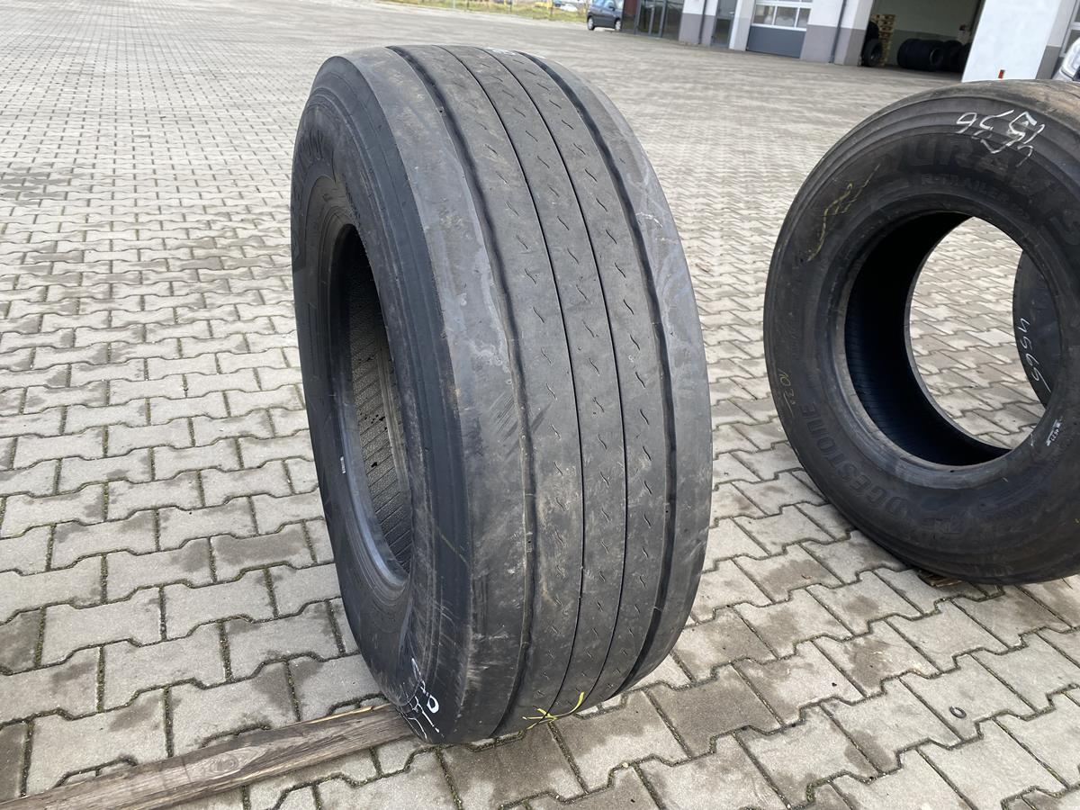 Używane opony do ciężarówek 385/65R22.5 HANKOOK E-CUBE BLUE TL20 / 9-10mm Używane opony do ciężarówek 385/65R22.5 HANKOOK E-CUBE BLUE TL20 / 9-10mm