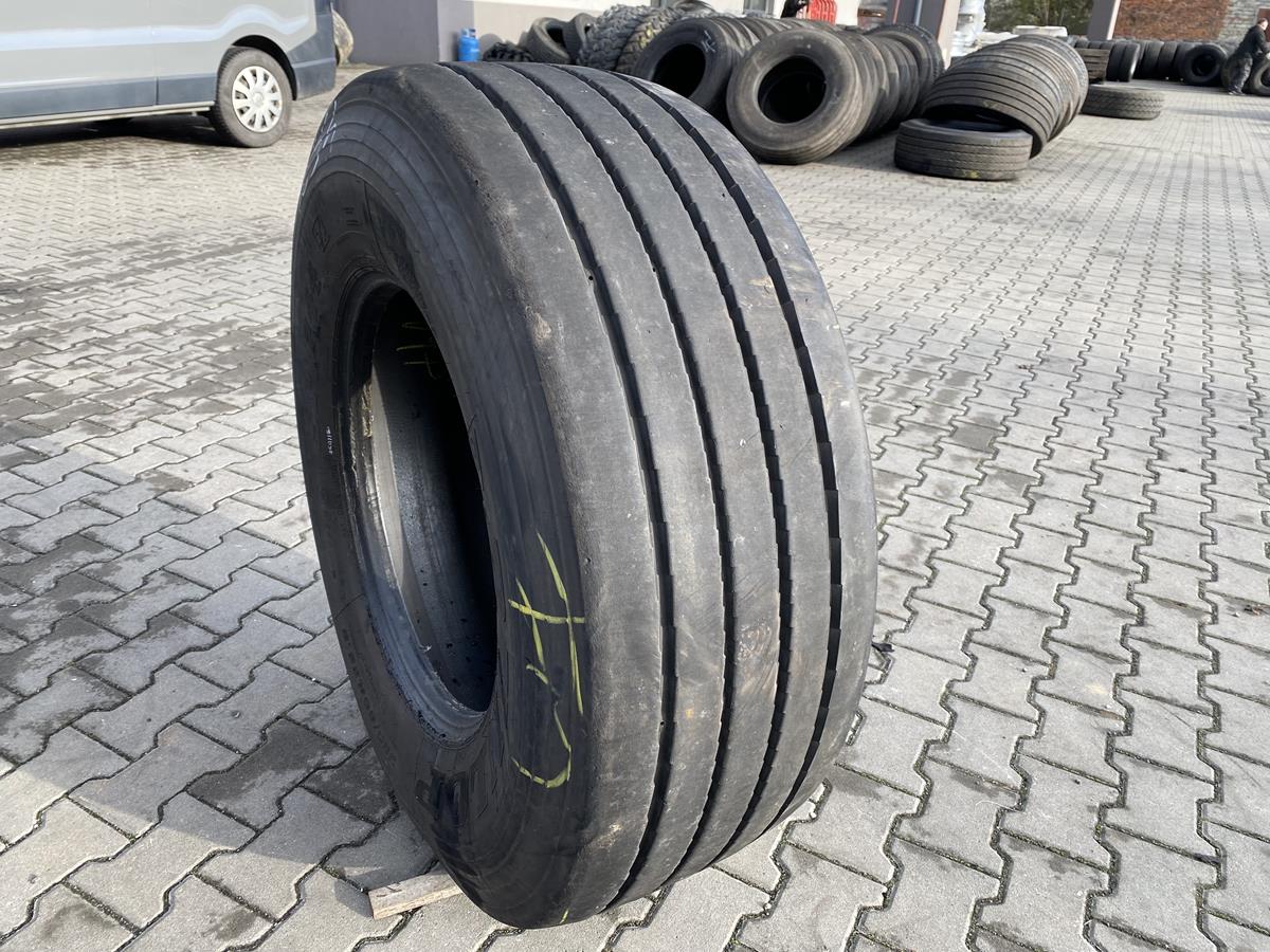 Używane opony do ciężarówek 385/65R22.5 DUNLOP SP244 / 13mm Używane opony do ciężarówek 385/65R22.5 DUNLOP SP244 / 13mm
